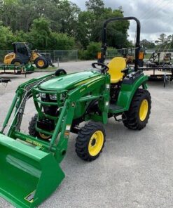 John Deere compact tractor 2032R